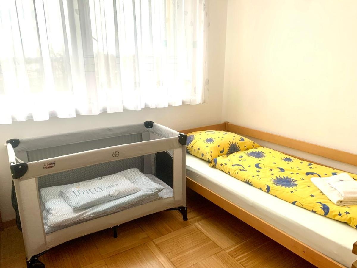 Geraeumige Ferienwohnung Im Zentrum Sankt Poelten Exterior photo